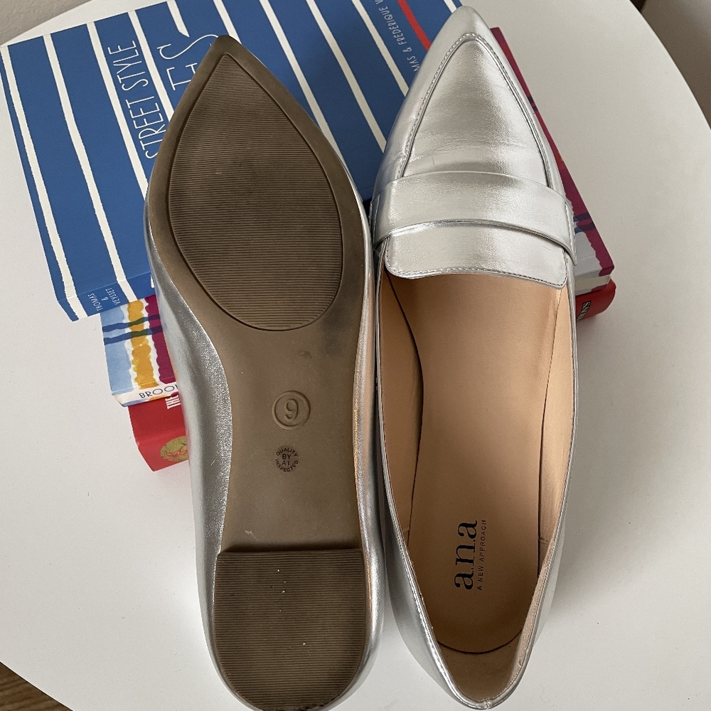 A.N.A Flats - Silver - Picture 6 of 6